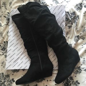 New In Box Comfortview Tall Slouchy Tamara Boots